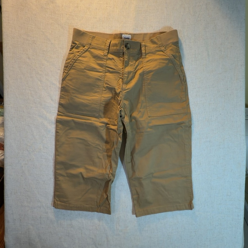 Lee Workwear Capri Shorts Khaki Tan Cotton Blend Cargo Pocket Women's Size 10